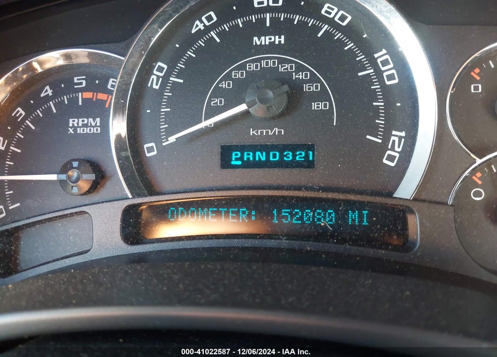 2005 CADILLAC ESCALADE ESV PLATINUM EDITION VIN: 3GYFK66N35G119085
