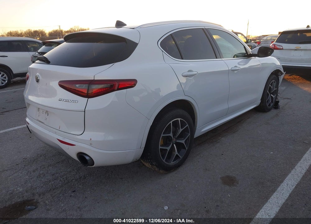 2020 ALFA ROMEO STELVIO TI AWD VIN: ZASPAKBN7L7C76758