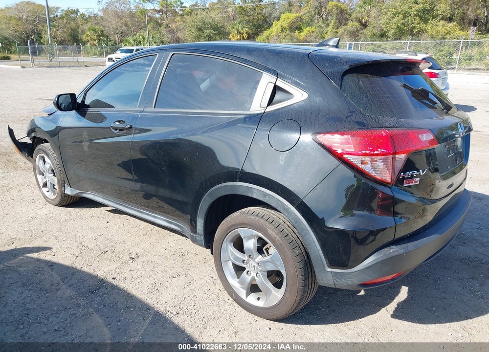 2017 HONDA HR-V LX VIN: 3CZRU5H31HM725388