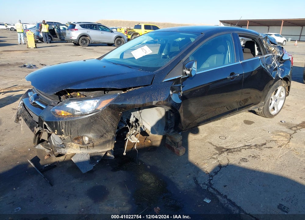 2014 FORD FOCUS TITANIUM VIN: 1FADP3N25EL224840
