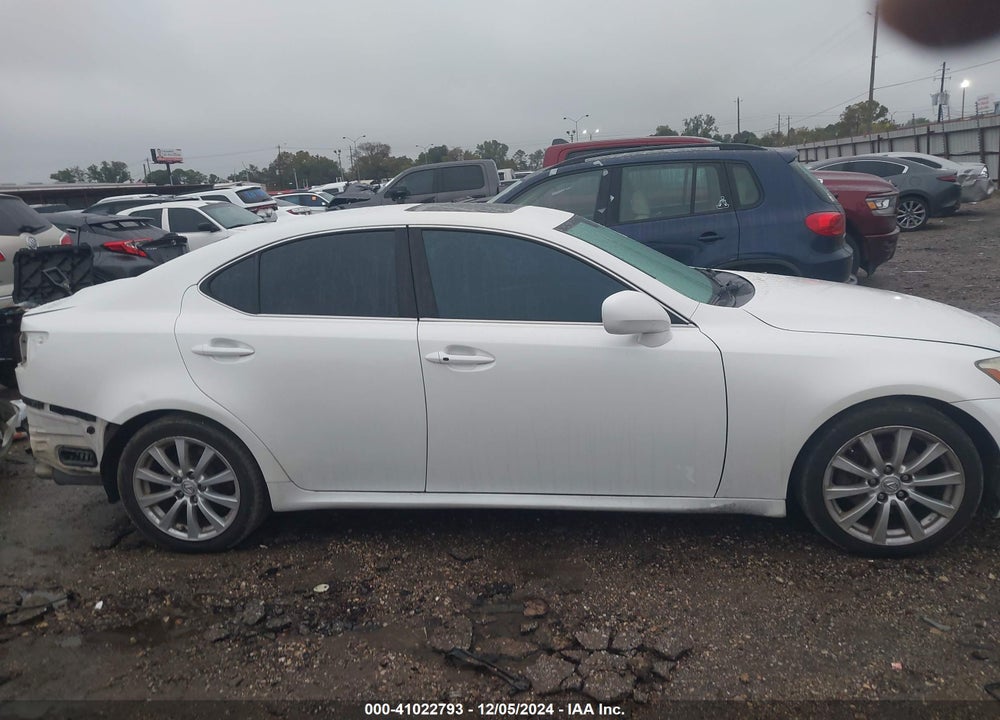 2008 LEXUS IS 250 VIN: JTHBK262385084397