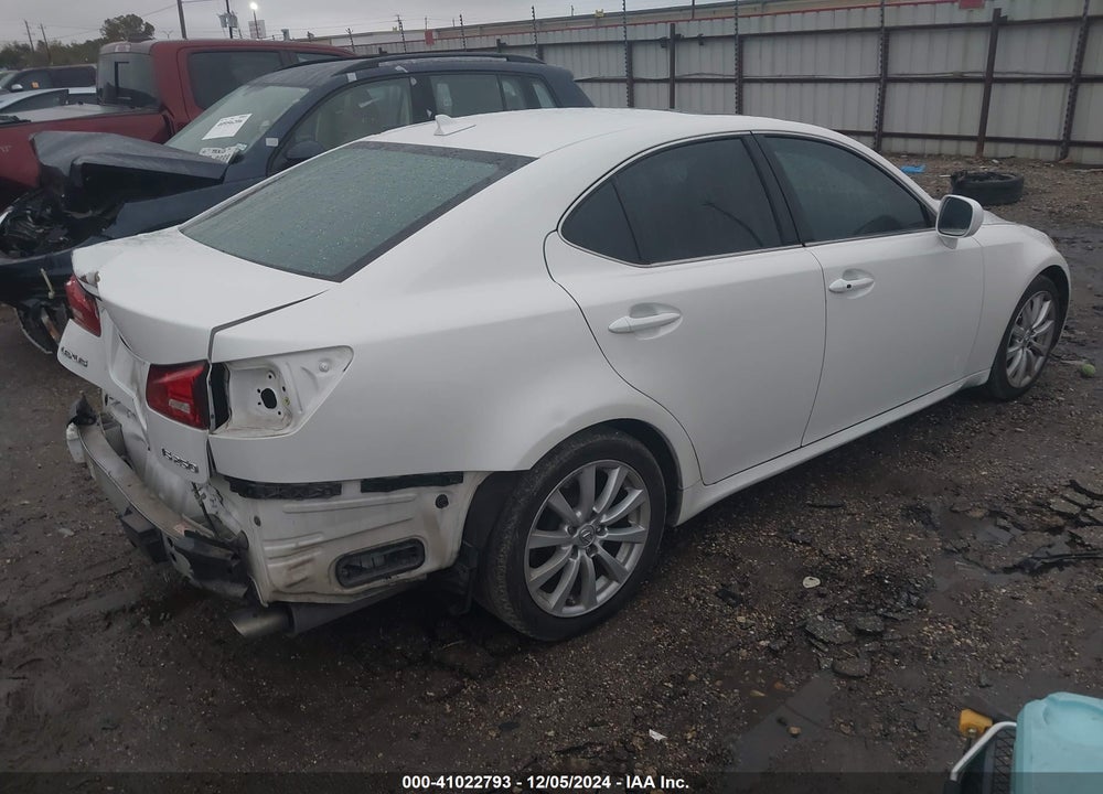2008 LEXUS IS 250 VIN: JTHBK262385084397