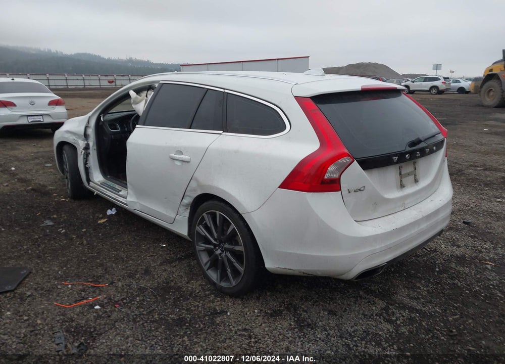 2015 VOLVO V60 T5 PREMIER VIN: YV126MEB9F1192430