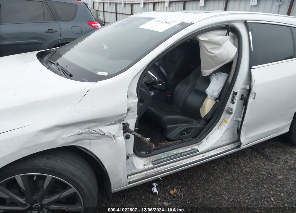 2015 VOLVO V60 T5 PREMIER VIN: YV126MEB9F1192430