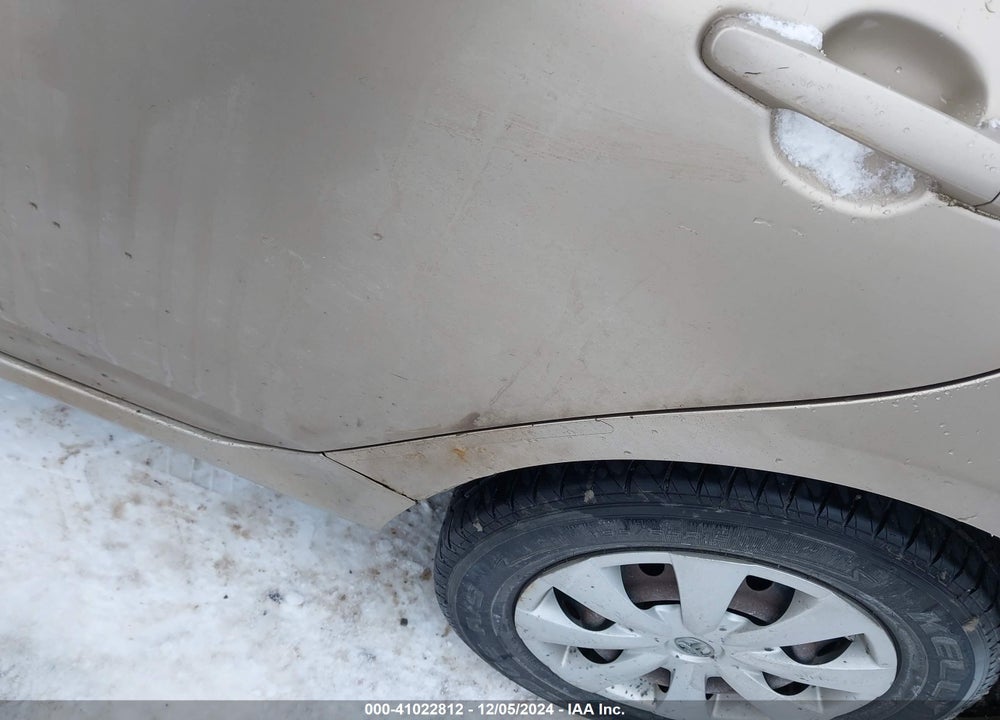 2010 TOYOTA COROLLA LE VIN: 1NXBU4EE7AZ226566