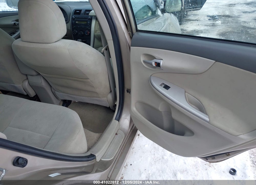 2010 TOYOTA COROLLA LE VIN: 1NXBU4EE7AZ226566
