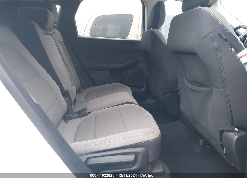 2022 FORD ESCAPE VIN: 1FMCU9G62NUC00423
