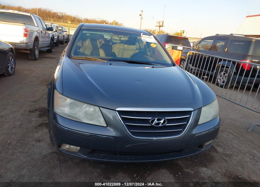 2010 HYUNDAI SONATA LIMITED V6 VIN: 5NPEU4AF0AH593108