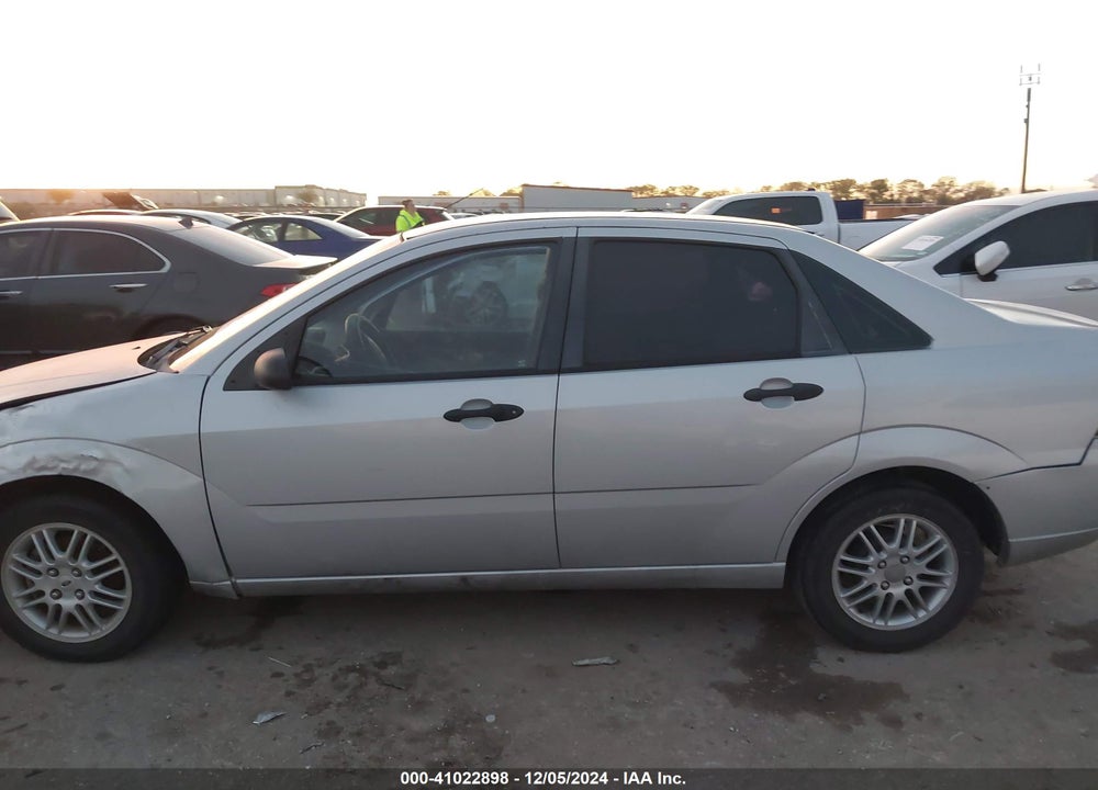 2007 FORD FOCUS S/SE/SES VIN: 1FAFP34N37W316583