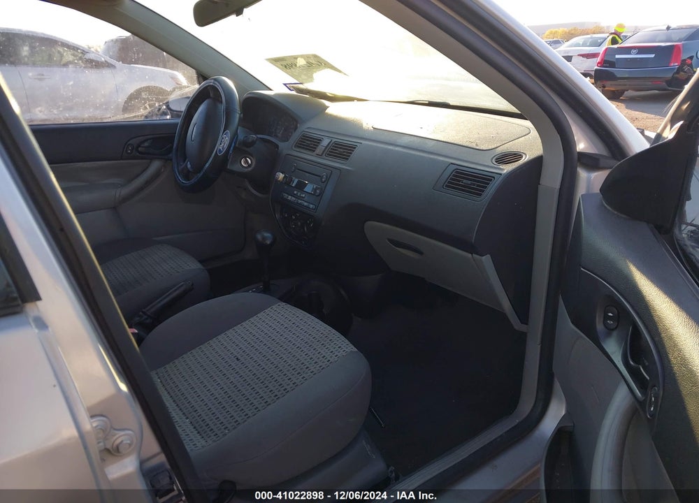 2007 FORD FOCUS S/SE/SES VIN: 1FAFP34N37W316583