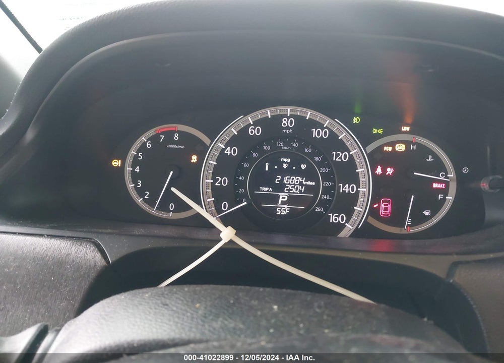 2015 HONDA ACCORD EX-L VIN: 1HGCR2F84FA272812