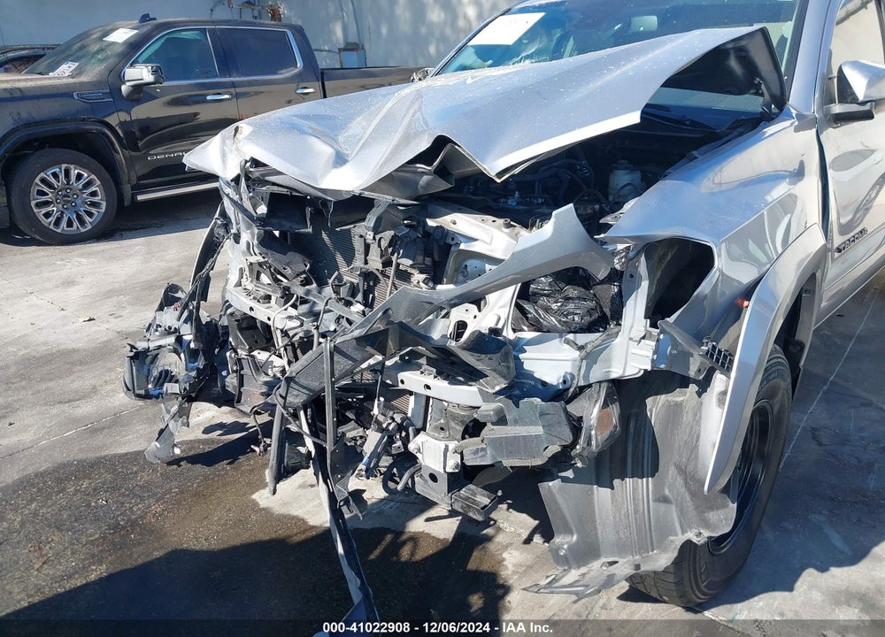 2021 TOYOTA TACOMA SR5 V6 VIN: 5TFCZ5AN1MX282401