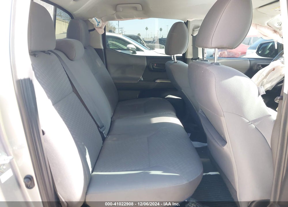 2021 TOYOTA TACOMA SR5 V6 VIN: 5TFCZ5AN1MX282401