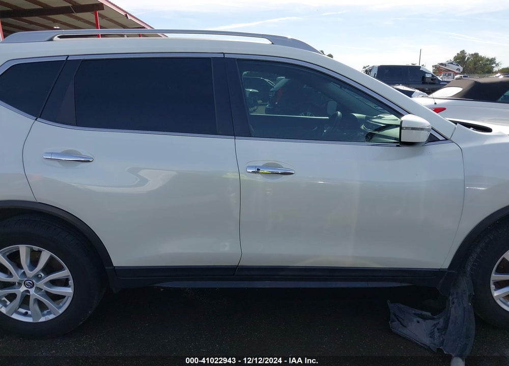 2018 NISSAN ROGUE SV VIN: 5N1AT2MT3JC792393