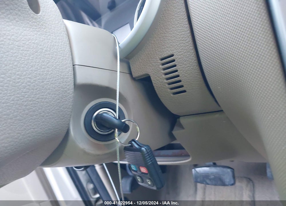2008 MERCURY MOUNTAINEER VIN: 4M2EU38838UJ04132