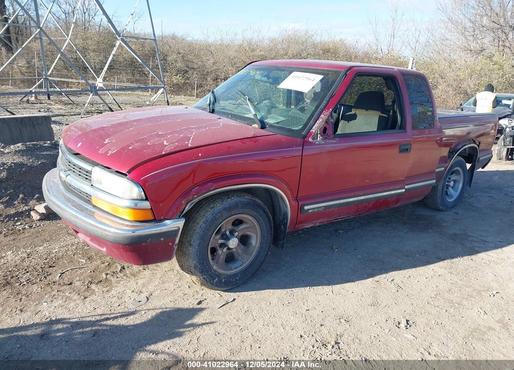 1998 CHEVROLET S-10 LS FLEETSIDE VIN: 1GCCS1949W8186280