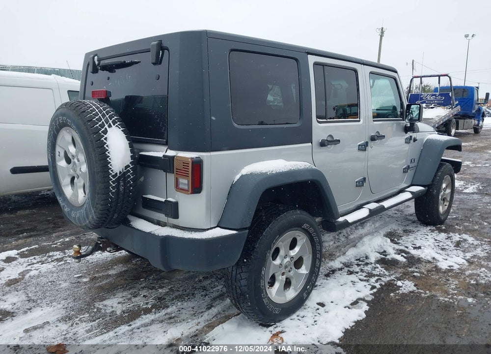 2008 JEEP WRANGLER UNLIMITED X VIN: 1J4GA39128L537675