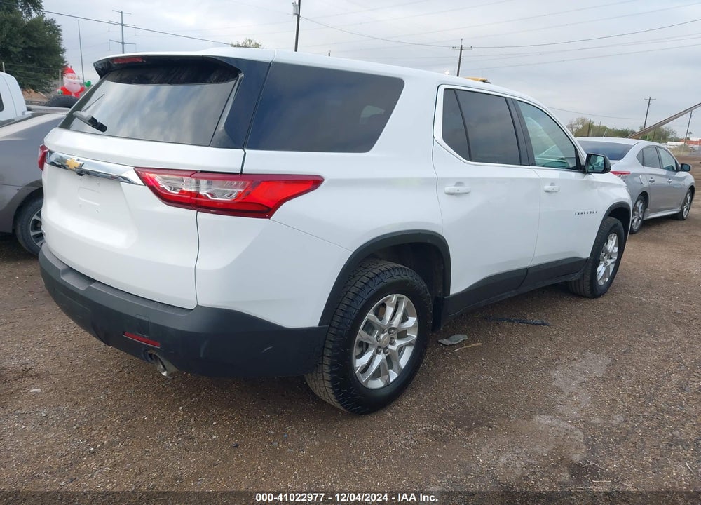 2020 CHEVROLET TRAVERSE FWD LS VIN: 1GNERFKW6LJ184401