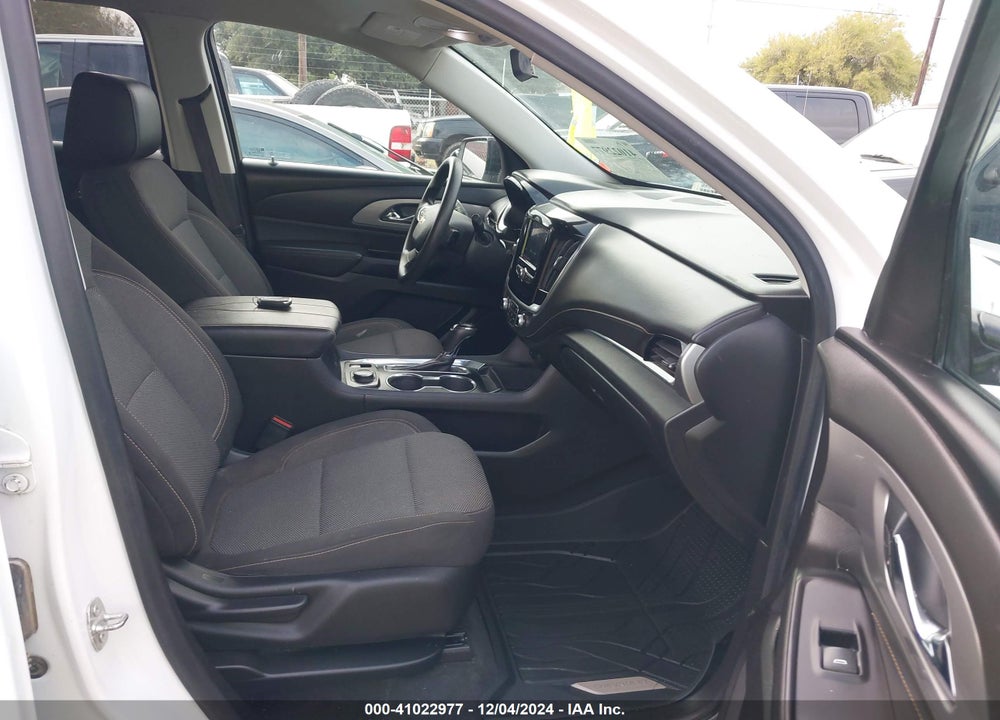 2020 CHEVROLET TRAVERSE FWD LS VIN: 1GNERFKW6LJ184401