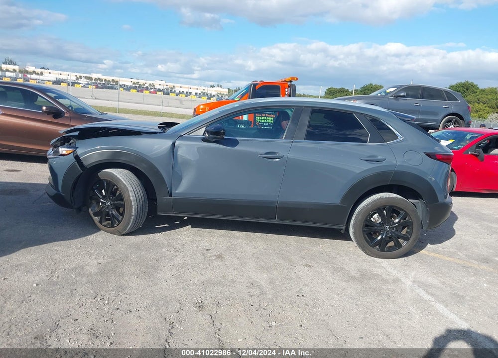 2023 MAZDA CX-30 2.5 S CARBON EDITION VIN: 3MVDMBCMXPM560209