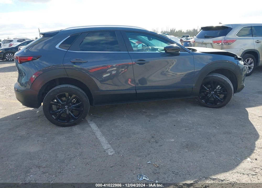 2023 MAZDA CX-30 2.5 S CARBON EDITION VIN: 3MVDMBCMXPM560209