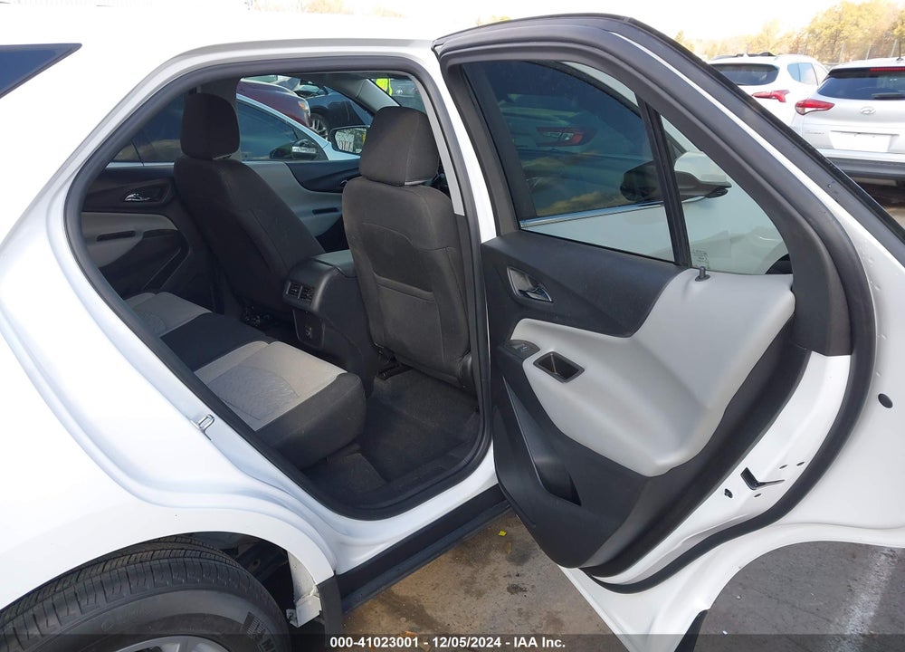 2023 CHEVROLET EQUINOX FWD LT VIN: 3GNAXKEGXPL234121