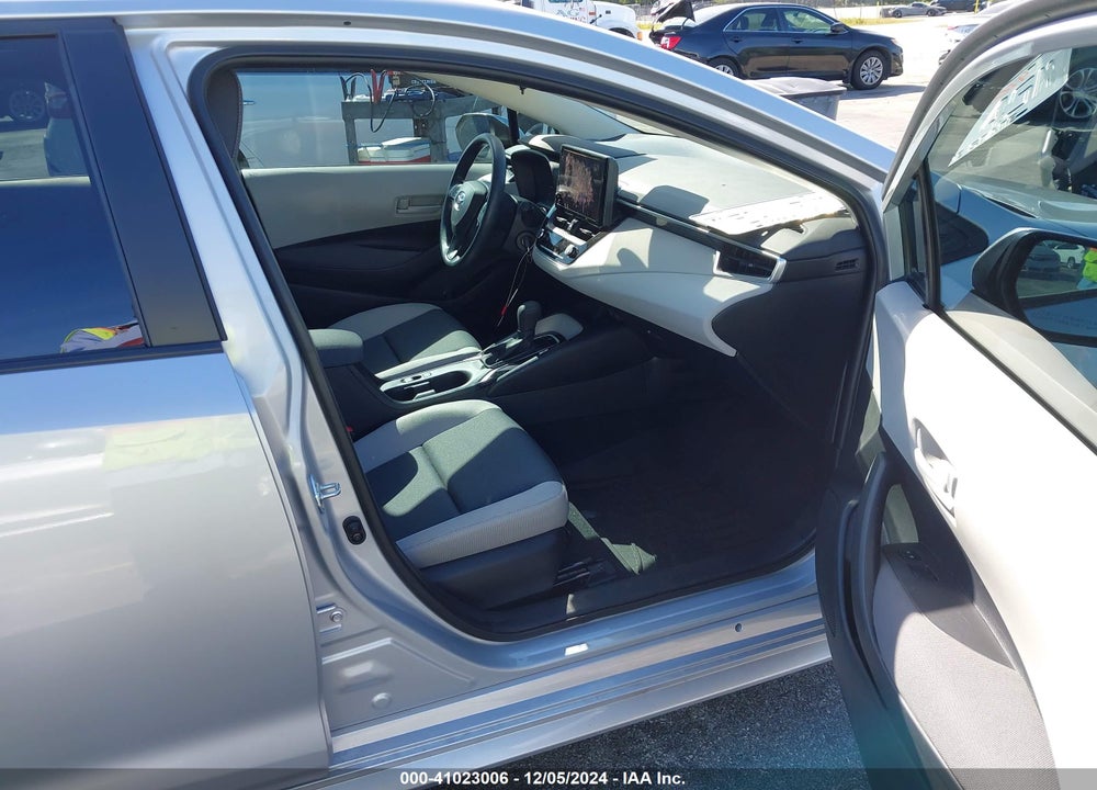 2024 TOYOTA COROLLA LE VIN: 5YFB4MDE9RP147706