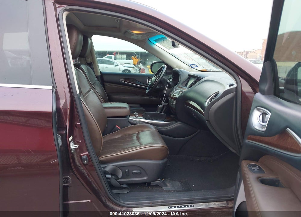 2013 INFINITI JX35 VIN: 5N1AL0MN6DC305567
