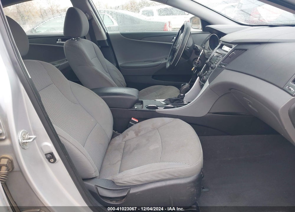 2011 HYUNDAI SONATA GLS VIN: 5NPEB4AC8BH080136