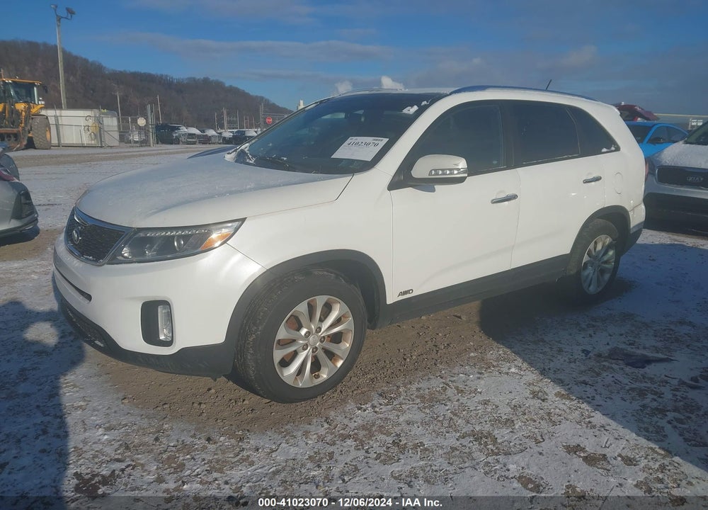 2015 KIA SORENTO EX V6 VIN: 5XYKUDA77FG640063