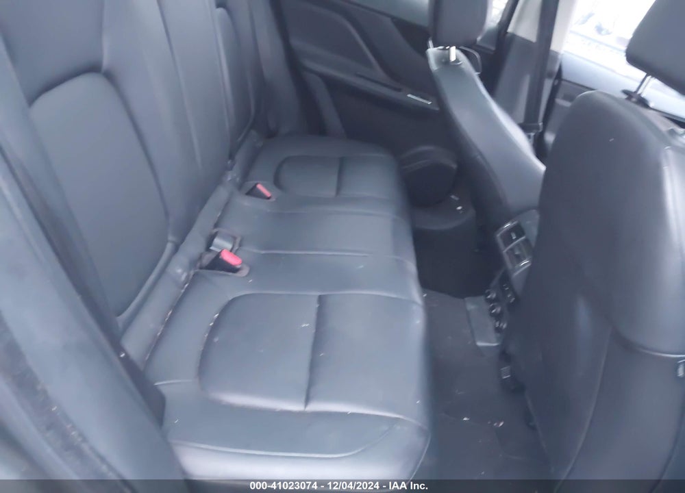 2017 JAGUAR F-PACE 35T PREMIUM VIN: SADCJ2BV4HA062767
