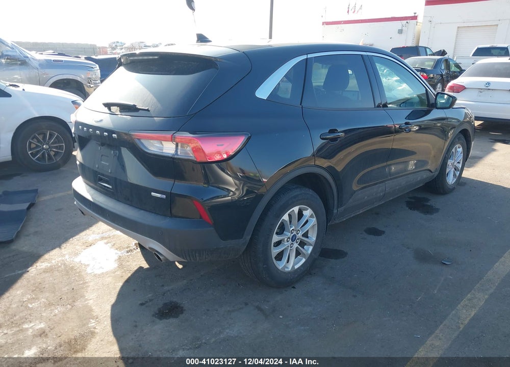 2020 FORD ESCAPE SE VIN: 1FMCU9G64LUA44625