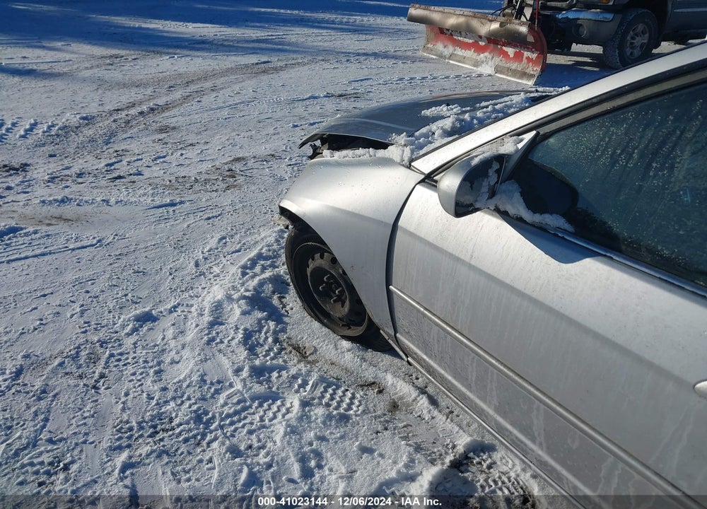 2002 HONDA CIVIC EX VIN: 1HGES26742L010775