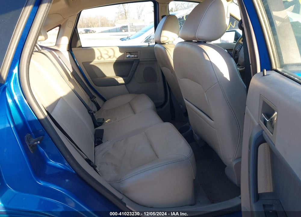 2011 FORD FOCUS SEL VIN: 1FAHP3HN6BW195916