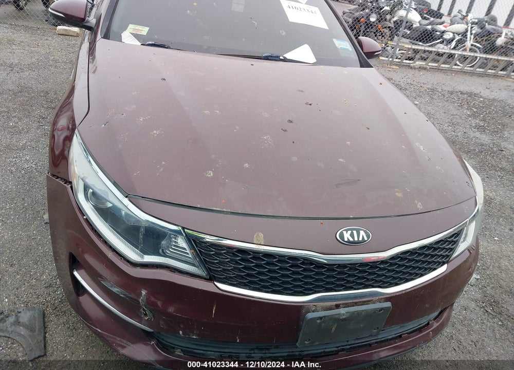 2018 KIA OPTIMA LX VIN: 5XXGT4L35JG229504
