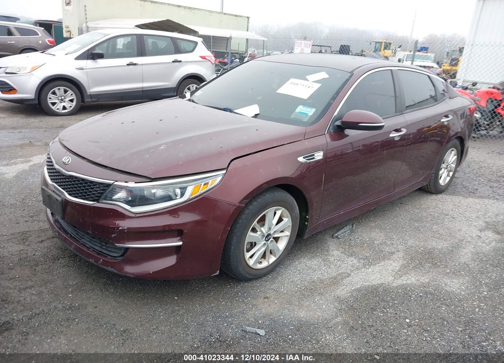 2018 KIA OPTIMA LX VIN: 5XXGT4L35JG229504