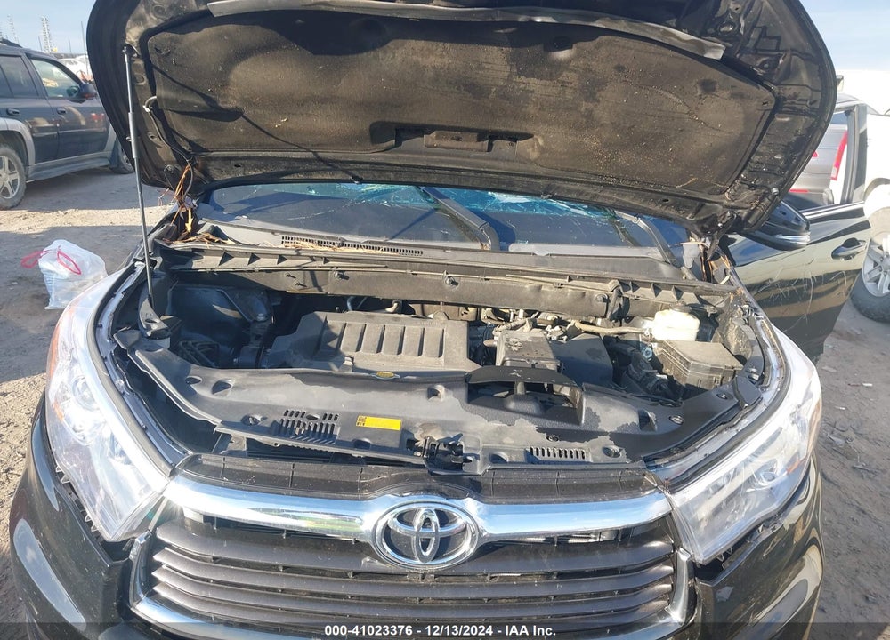2015 TOYOTA HIGHLANDER XLE V6 VIN: 5TDKKRFH9FS059106