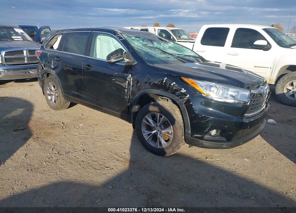 2015 TOYOTA HIGHLANDER XLE V6 VIN: 5TDKKRFH9FS059106