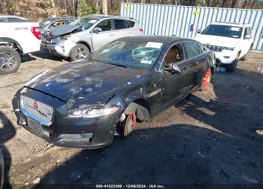 2016 JAGUAR XJ XJL PORTFOLIO VIN: SAJWJ2GDXG8V94766