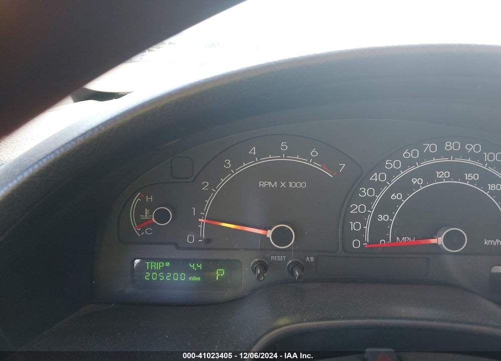 2003 LINCOLN LS V8 VIN: 1LNHM87A33Y689084