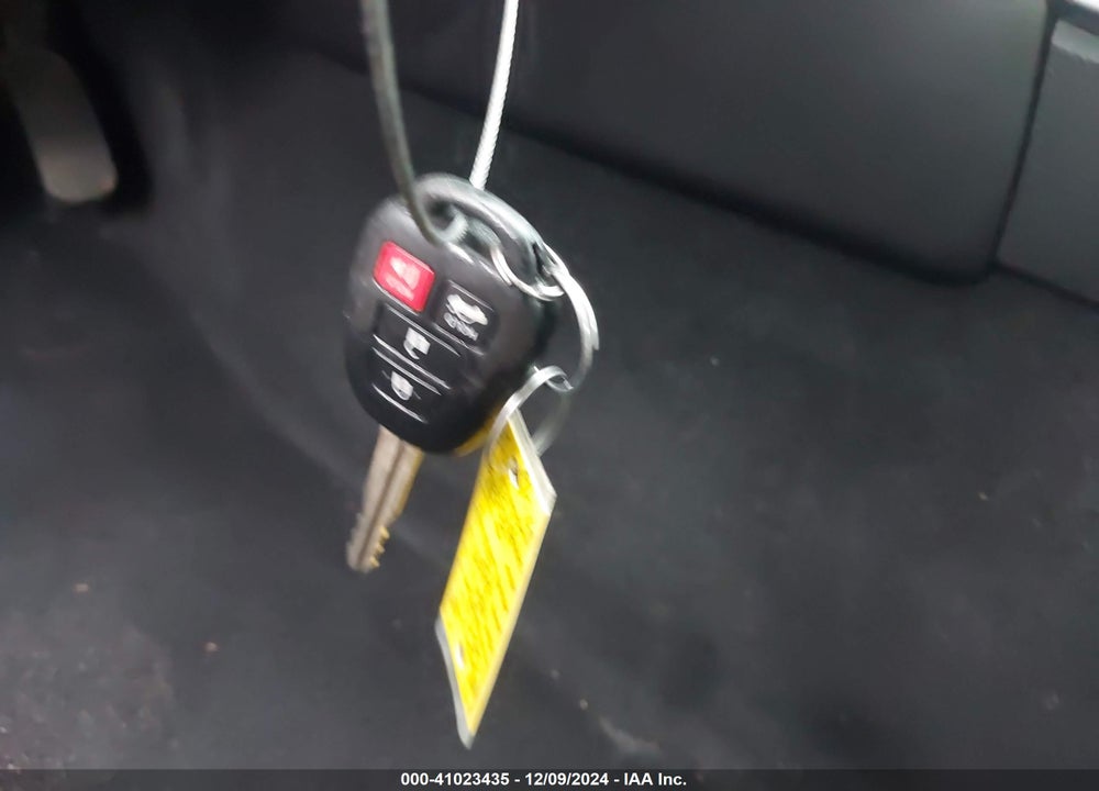 2017 TOYOTA CAMRY SE VIN: 4T1BF1FK4HU706927
