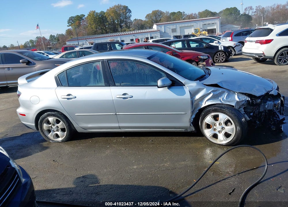 2008 MAZDA 3 I TOURING VALUE VIN: JM1BK32F381164449