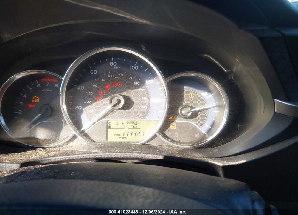 2015 TOYOTA COROLLA VIN: 2T1BURHE0FC255120