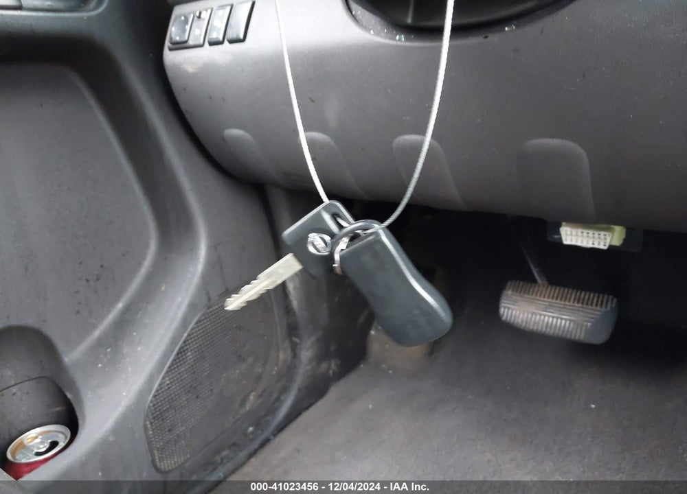 2006 NISSAN PATHFINDER LE VIN: 5N1AR18U56C642529
