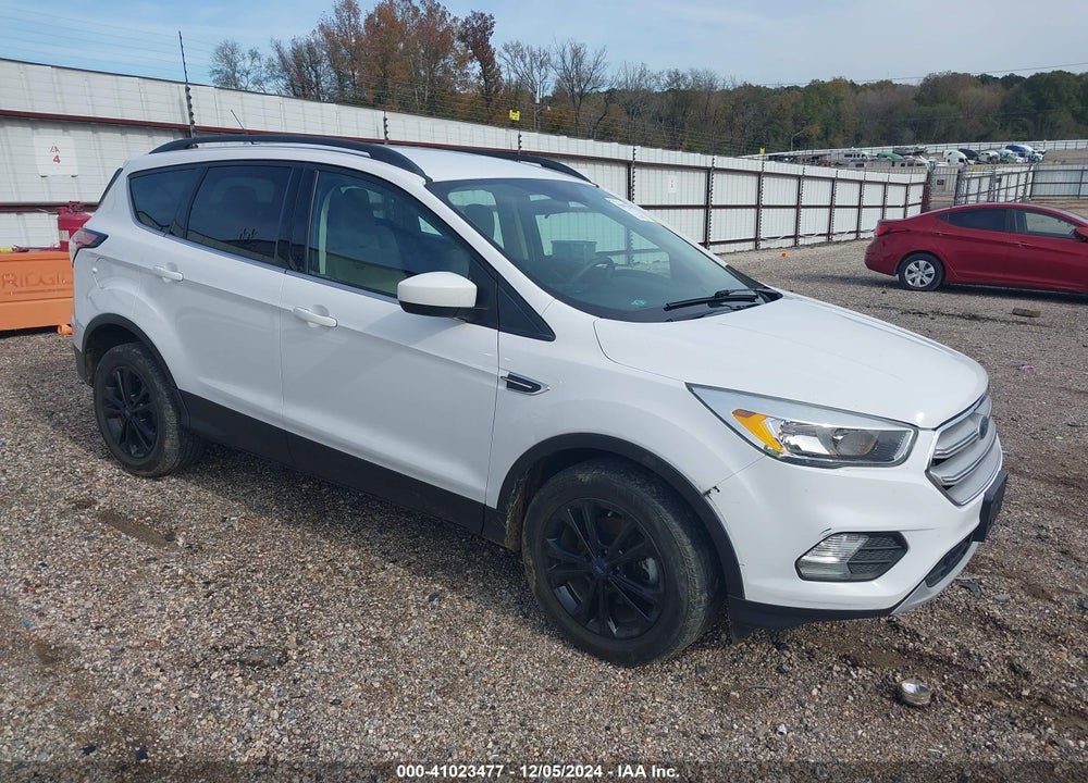 2018 FORD ESCAPE SE VIN: 1FMCU0GD1JUB46665
