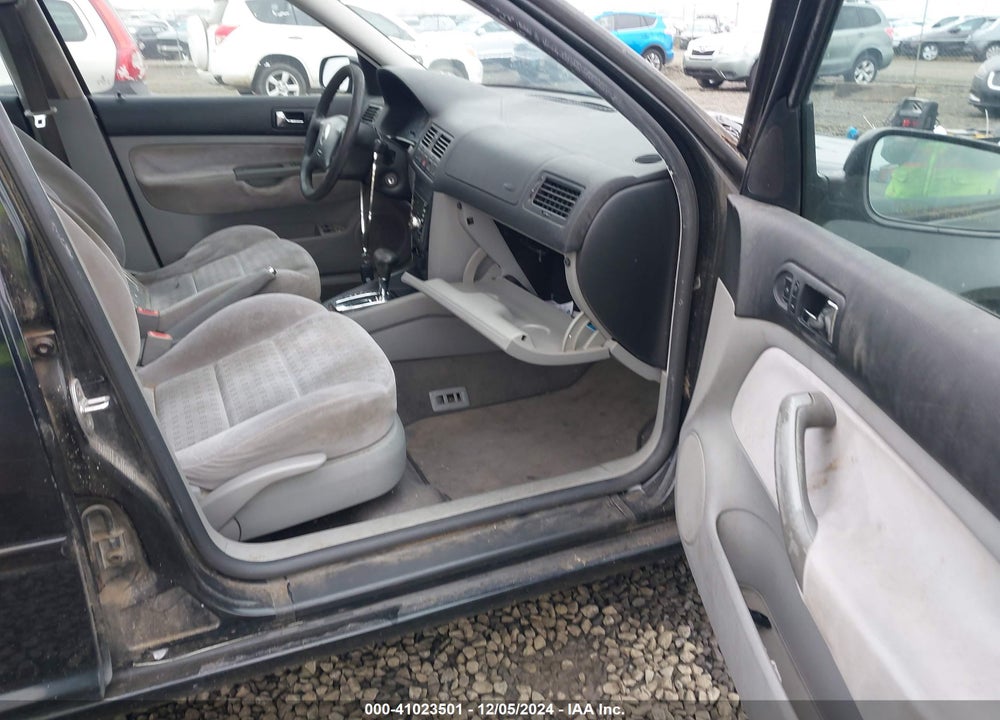2002 VOLKSWAGEN JETTA GLS VIN: 3VWSB69M62M153085