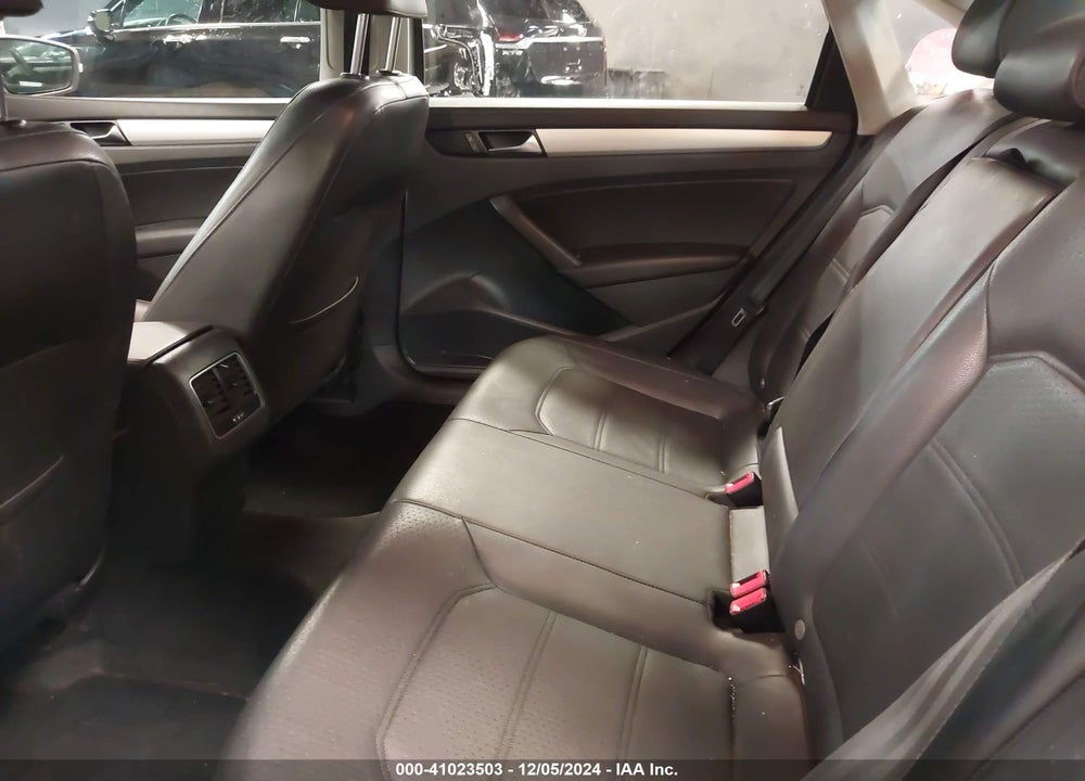 2013 VOLKSWAGEN PASSAT 2.5L SE VIN: 1VWBP7A31DC111731