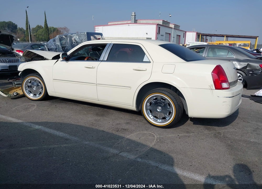 2006 CHRYSLER 300 TOURING VIN: 2C3KA53G16H180433