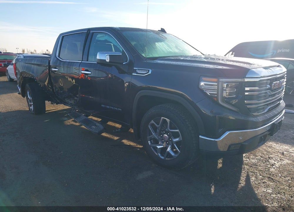 2024 GMC SIERRA 1500 4WD SHORT BOX SLT VIN: 3GTUUDED6RG432156