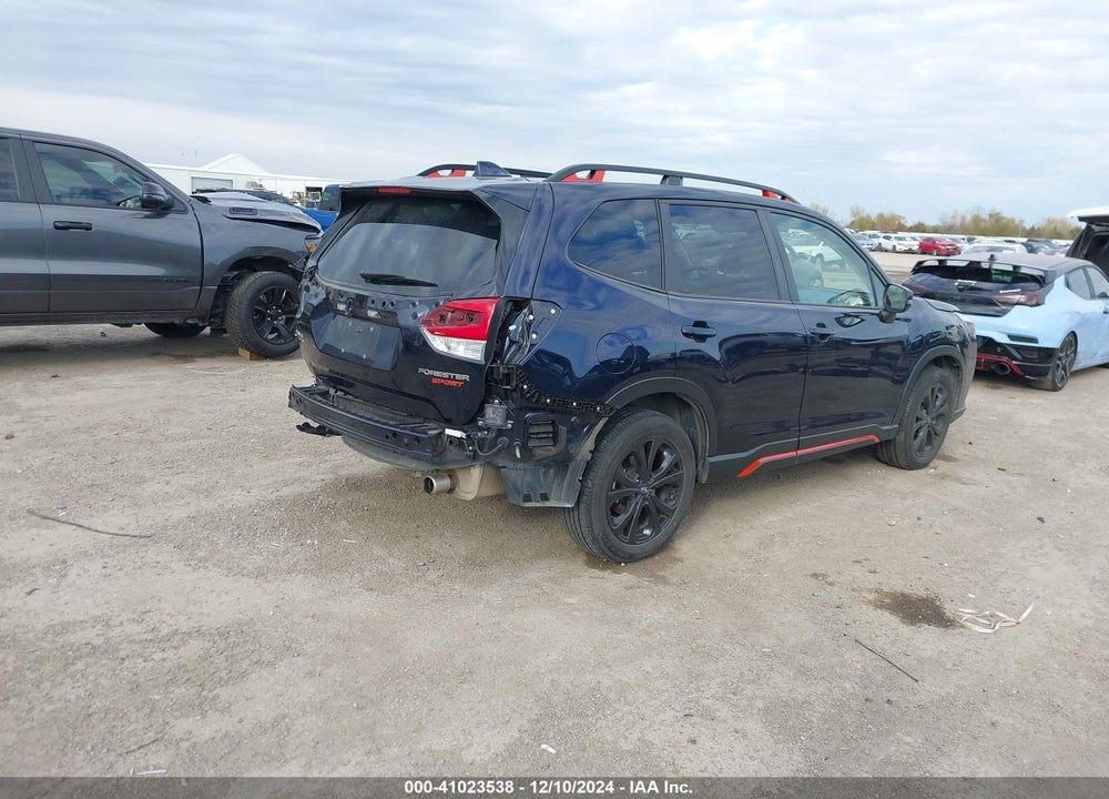2022 SUBARU FORESTER SPORT VIN: JF2SKAJCXNH504857